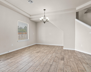 618 Rafael Marmolejo Street - Photo Thumbnail 21