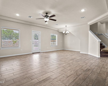 618 Rafael Marmolejo Street - Photo Thumbnail 22