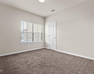 618 Rafael Marmolejo Street - Photo Thumbnail 17