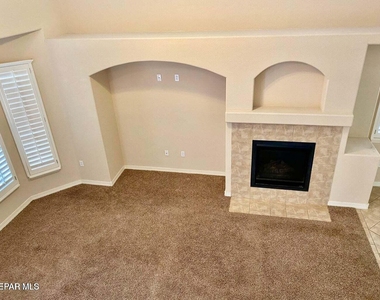 7334 Prickley Pear Drive - Photo Thumbnail 26