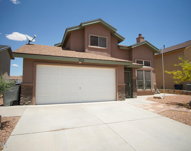 7133 Mesquite Tree Lane - Photo Thumbnail 1