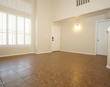 7133 Mesquite Tree Lane - Photo Thumbnail 3