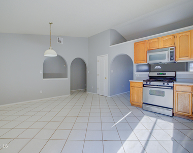 3404 Rosinie Rose Place - Photo Thumbnail 8