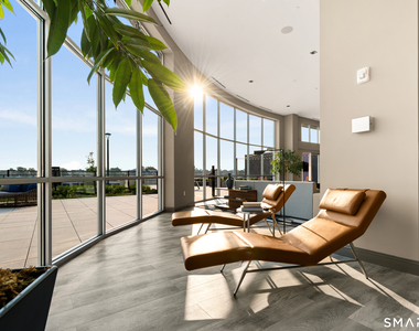 880 Pacific Street - Photo Thumbnail 1