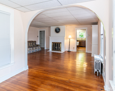 58 Shore Drive - Photo Thumbnail 3