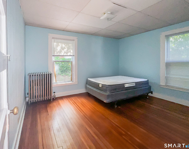 58 Shore Drive - Photo Thumbnail 17