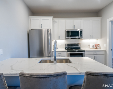 783 Kings Highway - Photo Thumbnail 7