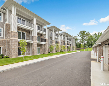 101 Oakview Drive - Photo Thumbnail 33