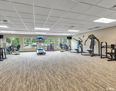 101 Oakview Drive - Photo Thumbnail 25