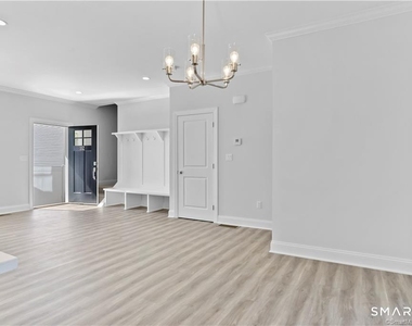 348 Halley Avenue - Photo Thumbnail 14