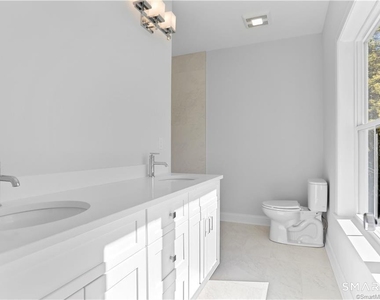 348 Halley Avenue - Photo Thumbnail 17