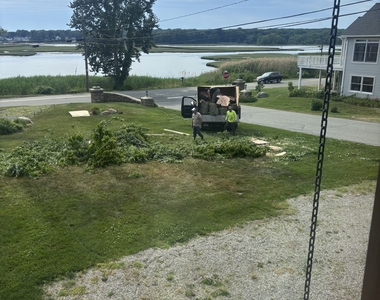 7 Nehantic Drive - Photo Thumbnail 2