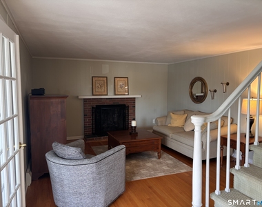 7 Nehantic Drive - Photo Thumbnail 7