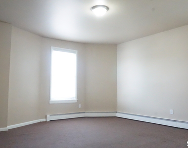 136 Sherman Street - Photo Thumbnail 14