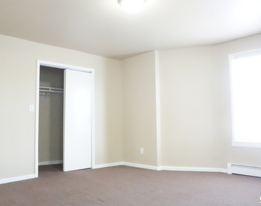 136 Sherman Street - Photo Thumbnail 15