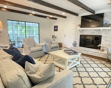 58 Heritage Lane - Photo Thumbnail 6