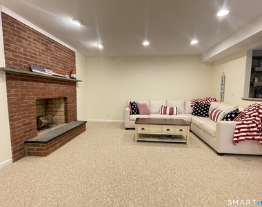 58 Heritage Lane - Photo Thumbnail 25