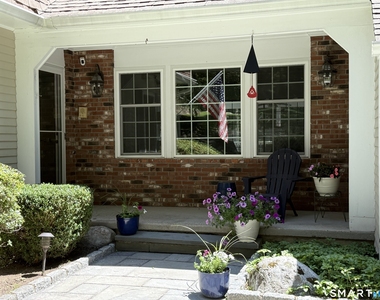 58 Heritage Lane - Photo Thumbnail 2