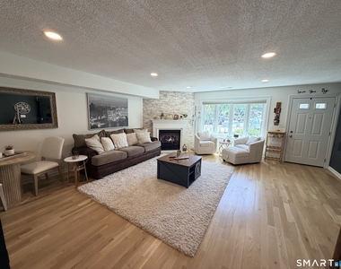 20 Wolf Hill Road - Photo Thumbnail 1