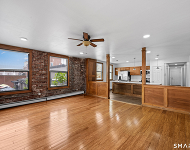 18 Bank Street - Photo Thumbnail 5