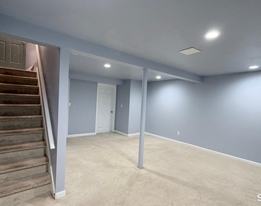 3409 Whitney Avenue - Photo Thumbnail 20