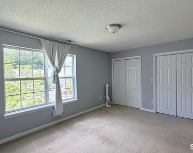 3409 Whitney Avenue - Photo Thumbnail 15