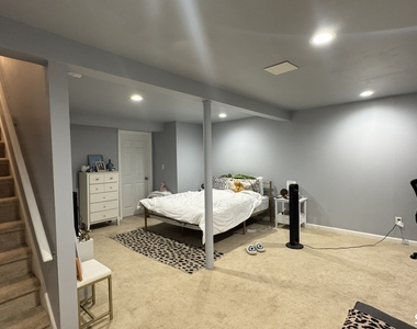 3409 Whitney Avenue - Photo Thumbnail 21