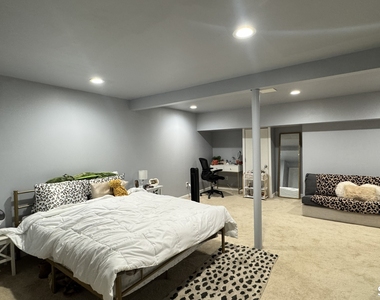 3409 Whitney Avenue - Photo Thumbnail 23