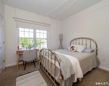 70 Kellogg Street - Photo Thumbnail 15