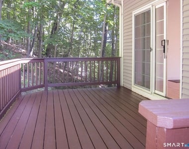70 Kellogg Street - Photo Thumbnail 18