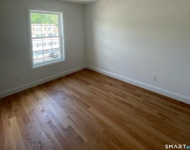 1686 Litchfield Turnpike - Photo Thumbnail 15