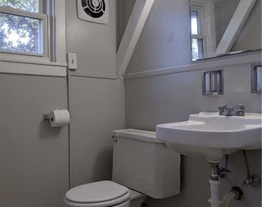 112 Broad Brook Road - Photo Thumbnail 12