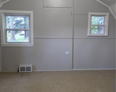 112 Broad Brook Road - Photo Thumbnail 9