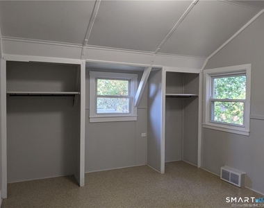 112 Broad Brook Road - Photo Thumbnail 8