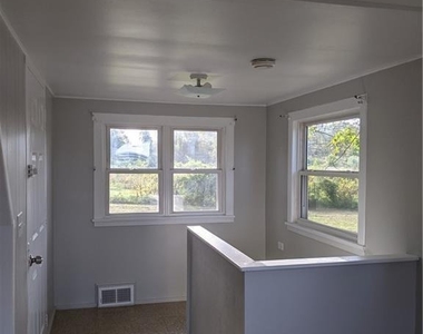 112 Broad Brook Road - Photo Thumbnail 7