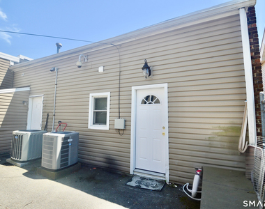 1880 Barnum Avenue - Photo Thumbnail 8