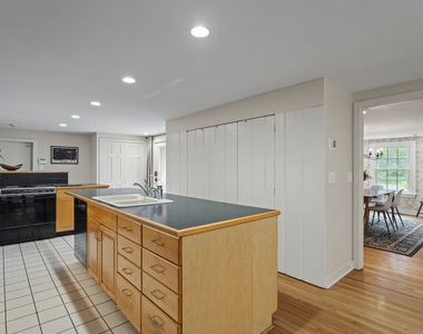 133 Blake Road - Photo Thumbnail 9