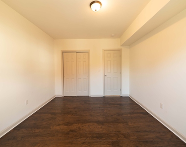 84 Sheffield Avenue - Photo Thumbnail 8