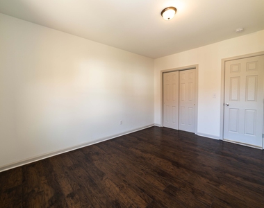 84 Sheffield Avenue - Photo Thumbnail 7