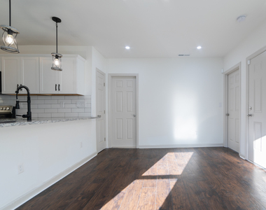 84 Sheffield Avenue - Photo Thumbnail 12