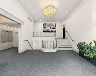 201 East 12th Street - Photo Thumbnail 12