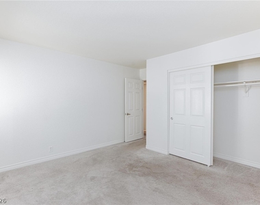 5240 Indian River Drive - Photo Thumbnail 22