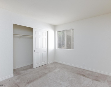 5240 Indian River Drive - Photo Thumbnail 26
