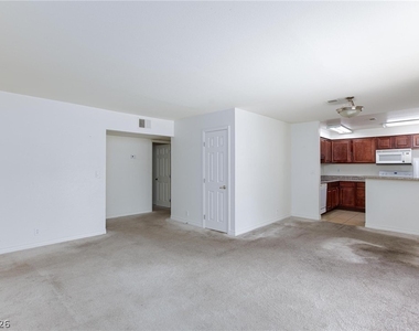 5240 Indian River Drive - Photo Thumbnail 12