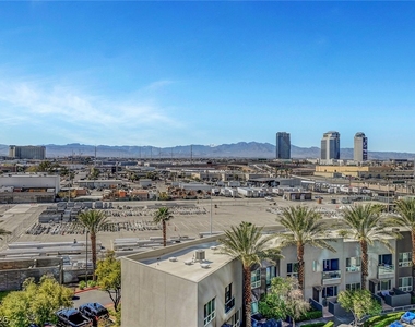 4575 Dean Martin Drive - Photo Thumbnail 28