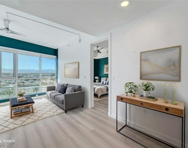4575 Dean Martin Drive - Photo Thumbnail 5