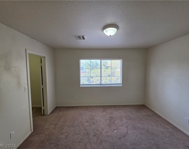 10021 Via Toro Avenue - Photo Thumbnail 49