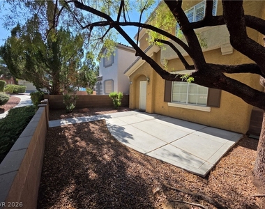 10021 Via Toro Avenue - Photo Thumbnail 18