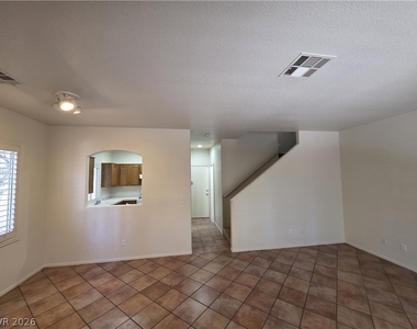 10021 Via Toro Avenue - Photo Thumbnail 26