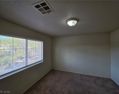 10021 Via Toro Avenue - Photo Thumbnail 55